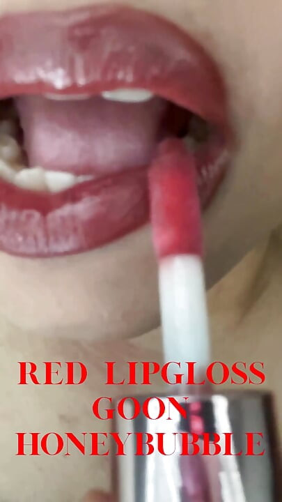 Menerapkan Fetish Bibir Bibir Merah, Melangkah, Femdom, Findom