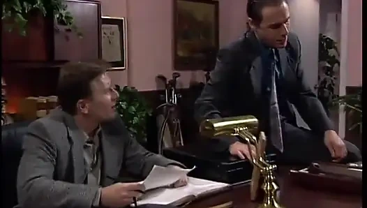 Seksi piliç amını siktiriyor