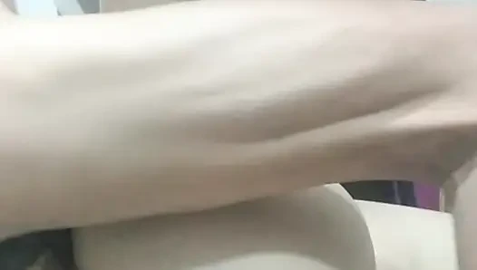 Popping sound when  cum to her pussy