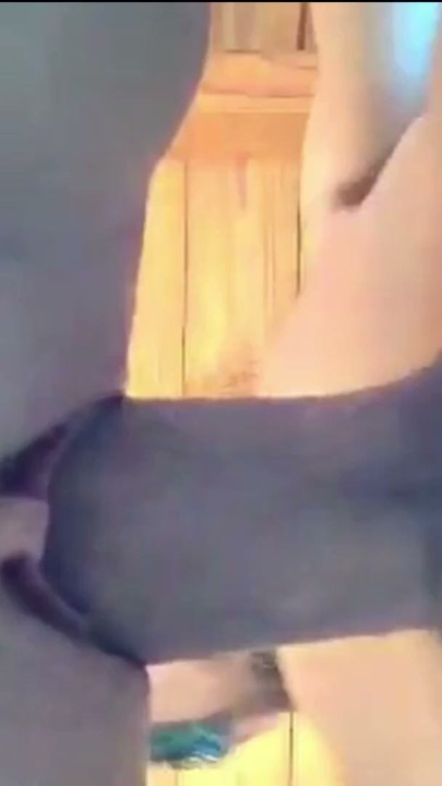 Closeup bottom view pussy fuck | Clip 1