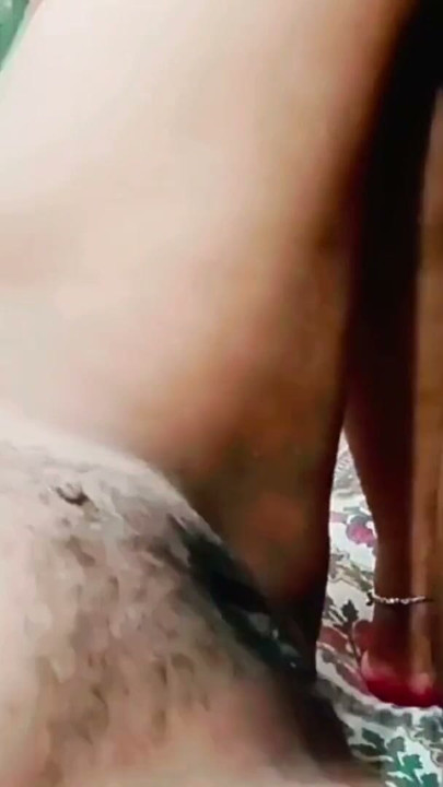 Simran desi bhabhi ko lund ki khurad bohot hai. | Clip 1