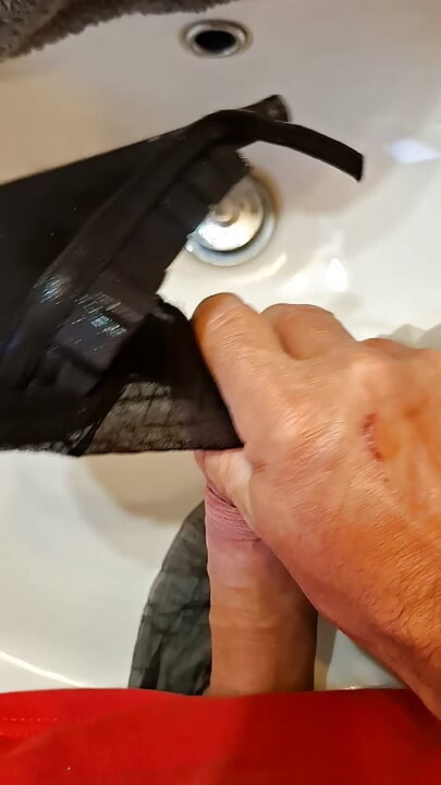 Cum on nylon and shoes