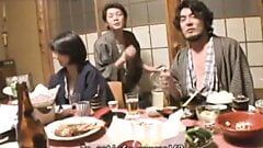 Сексуальная обеденная вечеринка Rin и Myu (японское порно видео без цензуры)