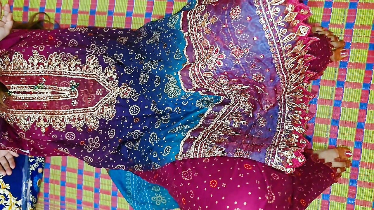 Meet My Real Bhabi-Bhabi Devar Sex Hindi Audio