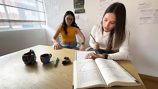Hot and dirty lesbian sex