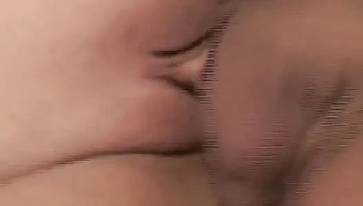 Orang tua ngentot di sofa