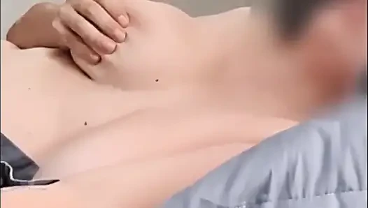 Frustrierte Ehefrau Wird Vom Besten Freund Des Ehemanns Doppelt Vollgespritzt