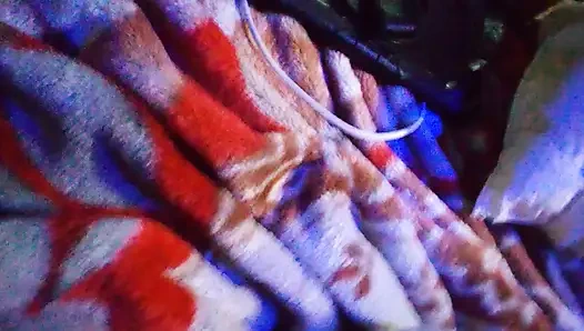 Elsa Грязная шлюховатая хотвайф принимает два члена