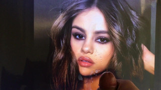 Selena Gomez eerbetoon