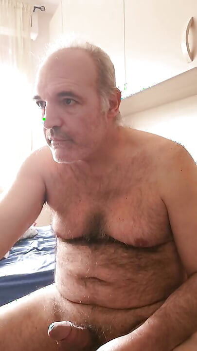 私のヌガーを食べるには良い歯が必要です