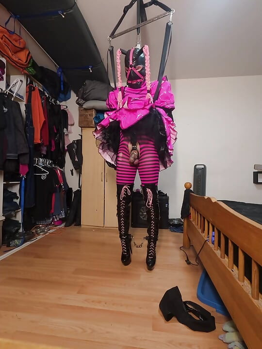 Sissy Maids Strap Self Bondage