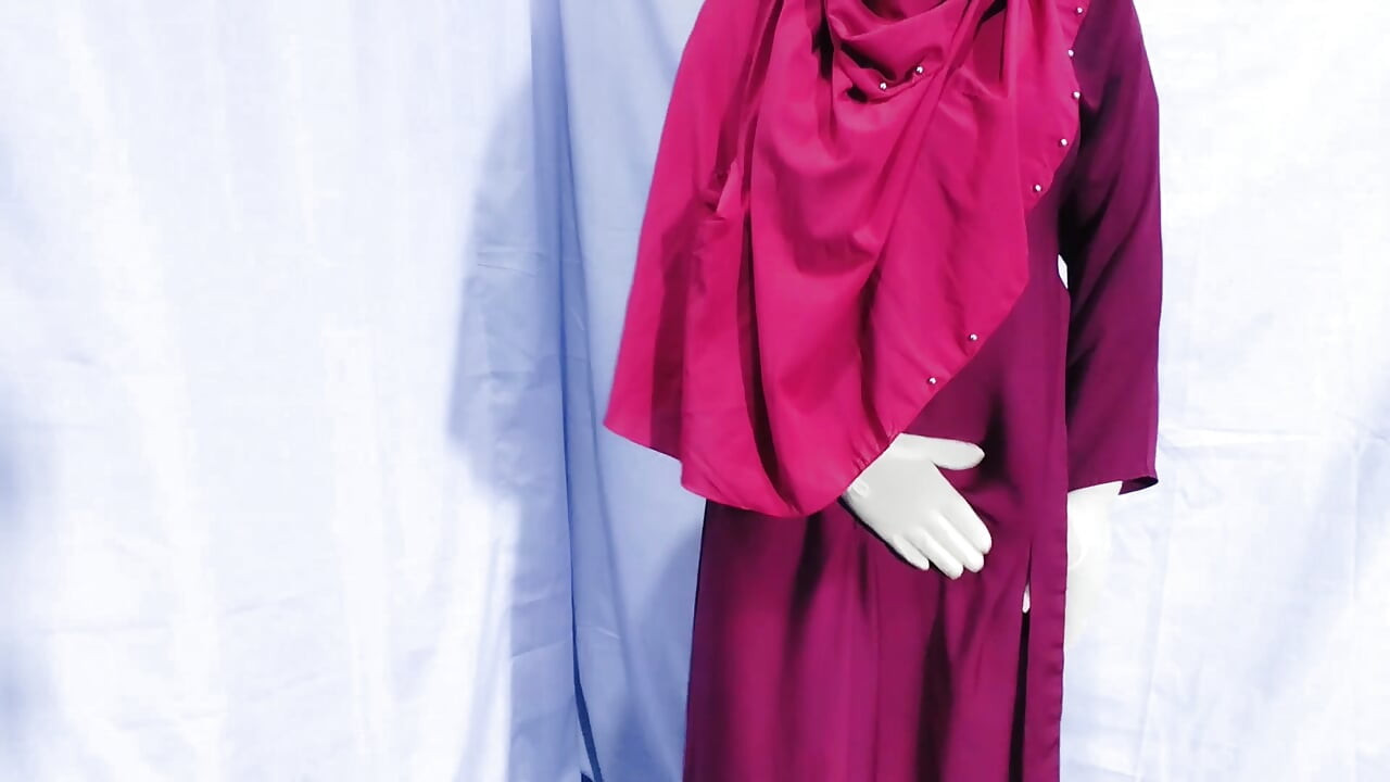 Pakistani hijabi Muslim woman fucks