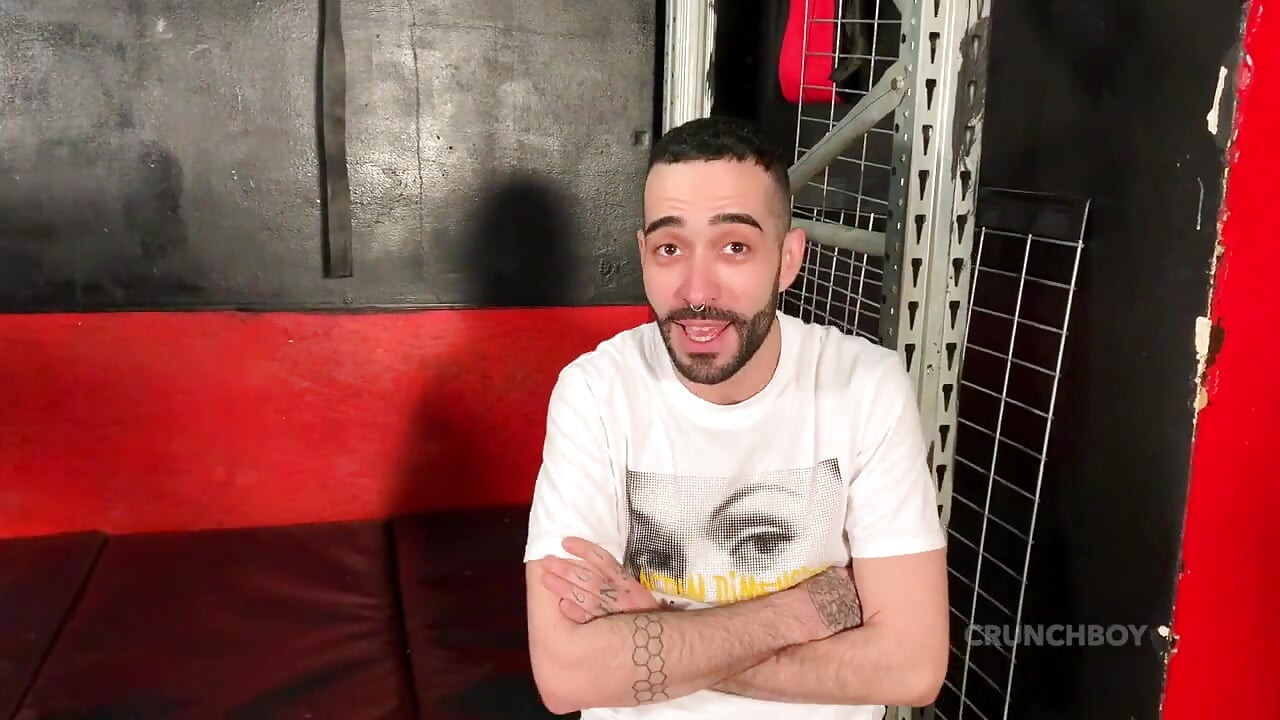 Der sexy Douglas wurde roh von einem heterosexuellen jungen aus Madrid benutzt