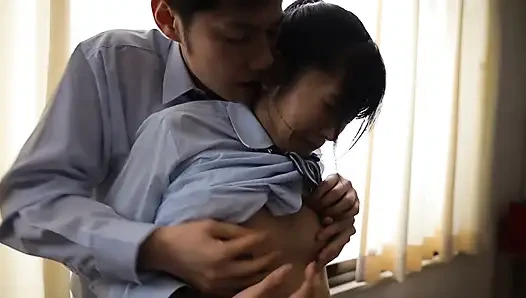 Önce seni sevdim ve seni herkesten çok seviyorum