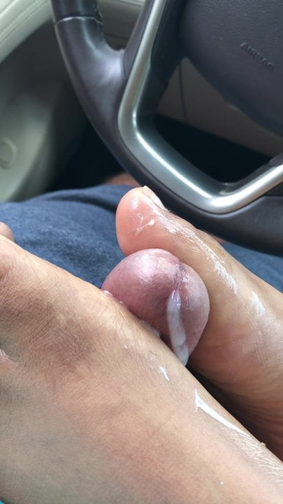 Tinder joint footjob