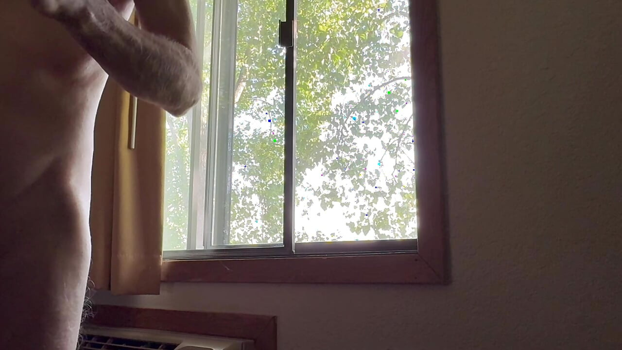 Exposing my cock and jacking off in hotel