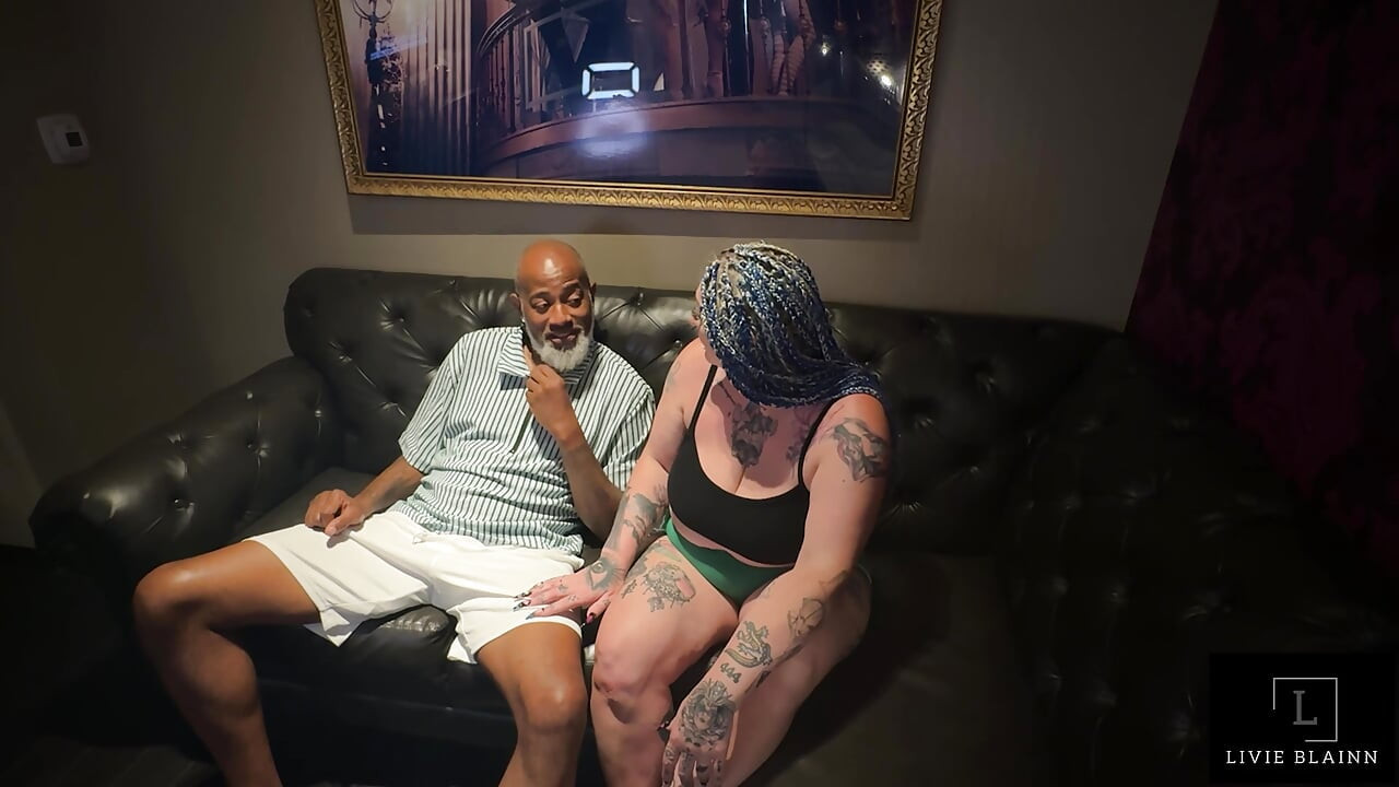 Shaundam Wanted Hotwife Livie