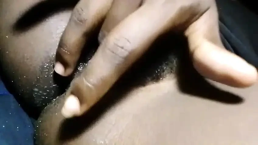 Ebony pussy wet creamy