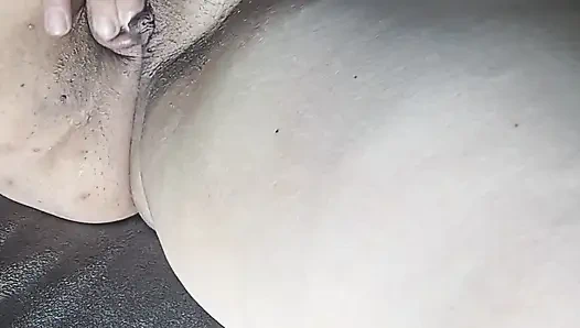 Hotel room Roma lust attack - Gypsy girl from Pest masturbates wildly, caresses her cunt, rocks her ass, orgasm shakes the mattress!