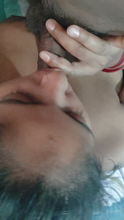 Aaj Do BF Ne Chod Diya