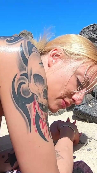 GERMAN SKINNY BLONDE FUCKED IN FUERTEVENTURA | Clip 2