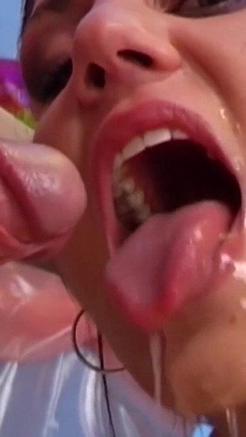 Unforgettable moment from "Bizarre Sex Scene 09"