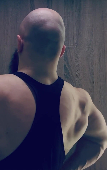 ストロングマン