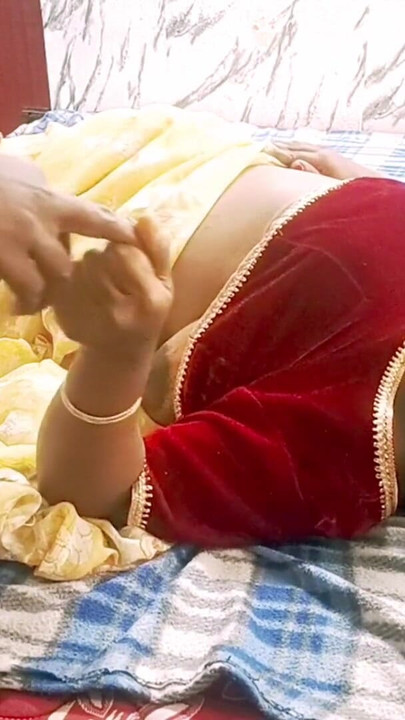 Horny Lady boss seduced her male servant and sex with him - full erotic tamil audio with loud moaning | Clip 1