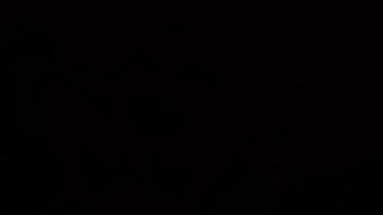 Tsnitra 5 perc ütés, majd elélvez