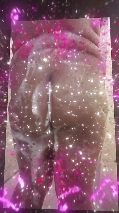 Хочу допомогти мені мити