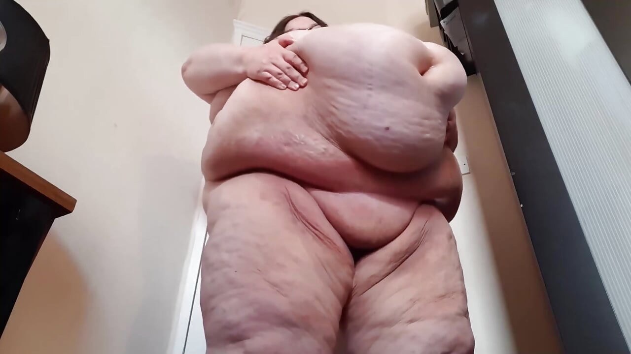 Your Naked giant goddess