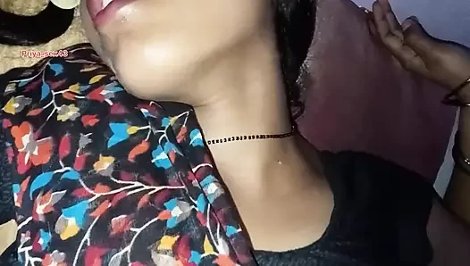 Indian house wife full hot Romance