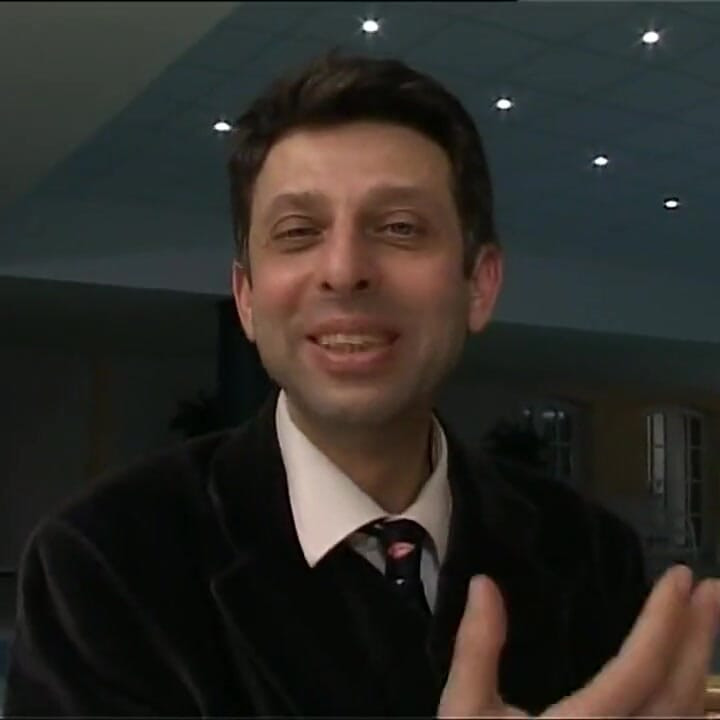 Veliki crni kurac u seksi crvenoj kosi, sitna