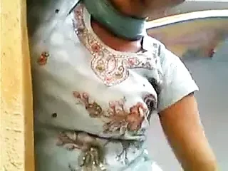 Jammoo ki kl garl priti aapko chiati hai