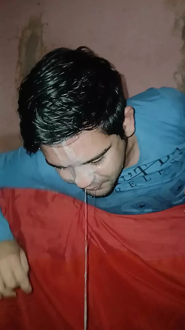 Passivo aguas lindas gagging on dildo