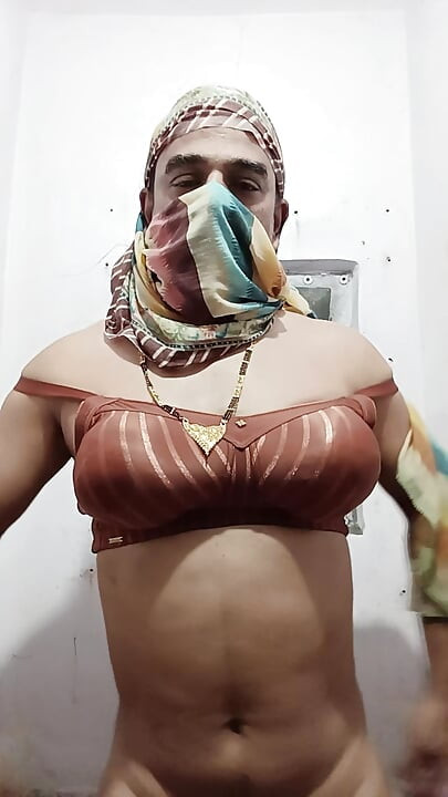 騷貨等你們來幹