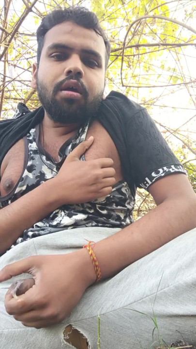 Feliz Holi | Clipe 1