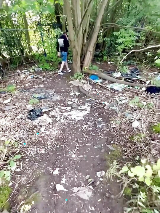Manchester Trinity Way - J’ai trouvé une grosse bite, j’étais déterminée à me faire baiser, BB