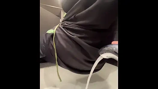 Трусики ядовитого Ivy становятся мокрыми!