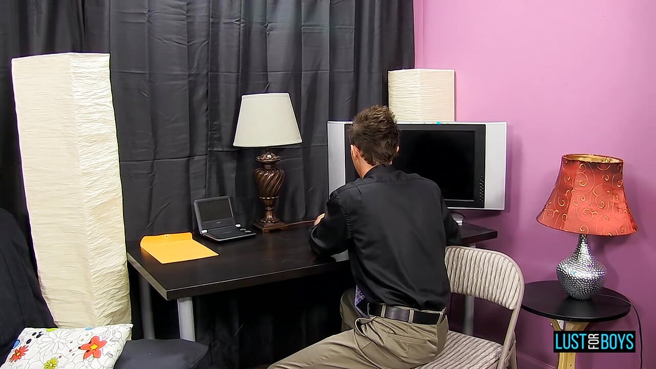 LustForBoys Wesley Mark Gives In To Kirk Cummings Suck And Fuck Special Offer