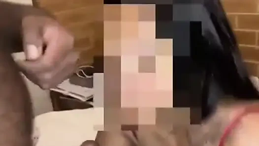 Gadis Sri Lanka nyepong kontol besar