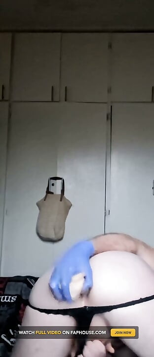 Solo orgazm dildo