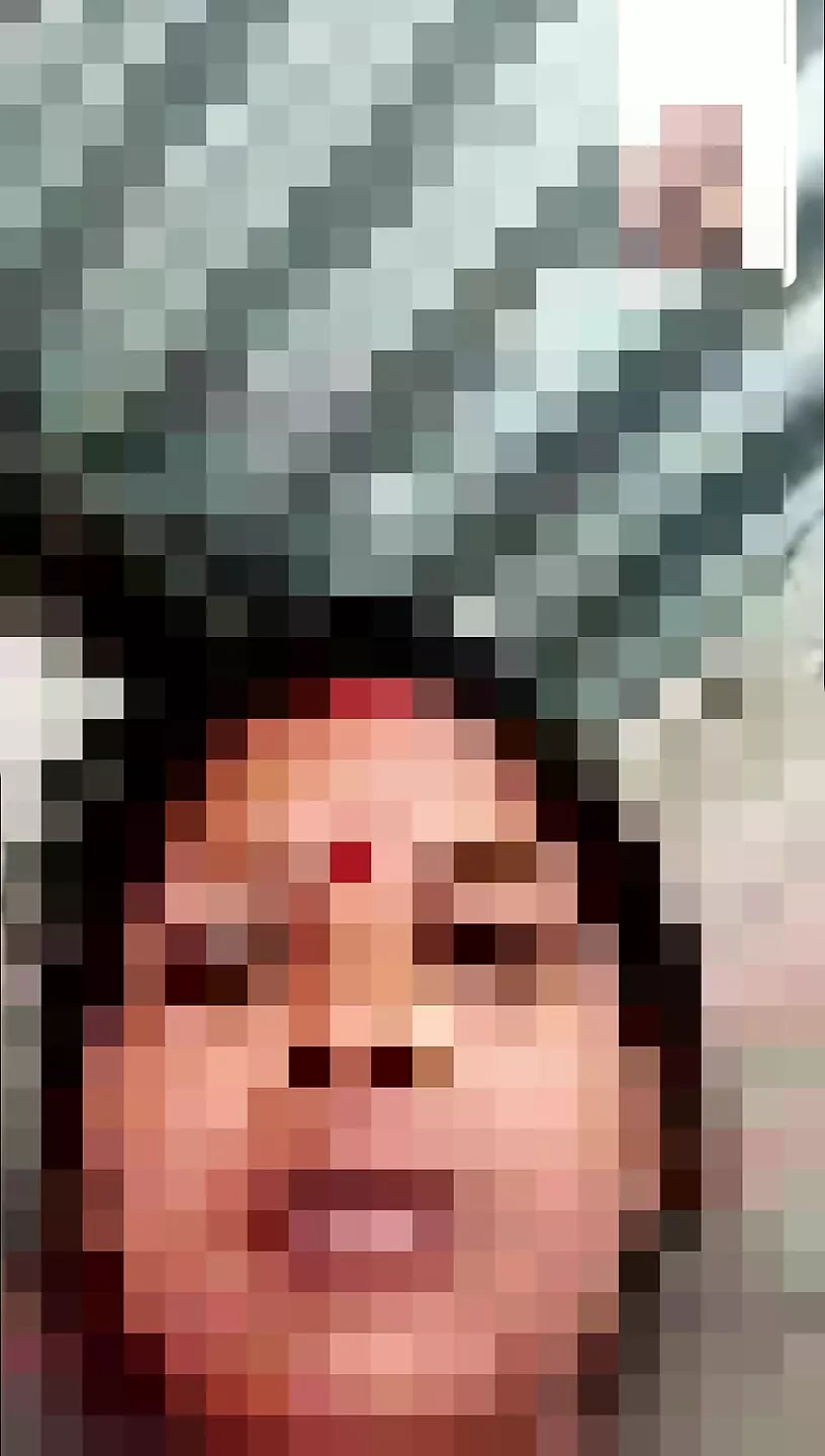 Η Desi Bhabhi έδειξε το gand και το choot της σε βιντεοκλήση