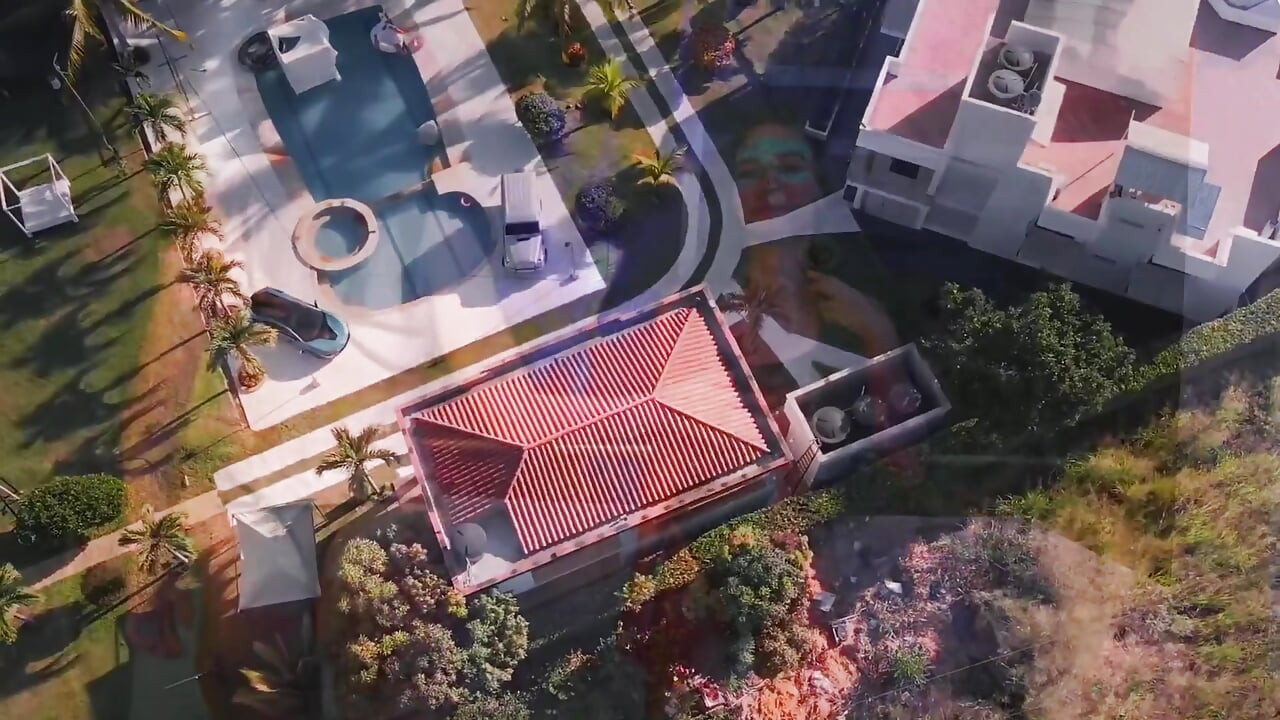 أحصل على دسار يصل إلى حلقي GGmansion