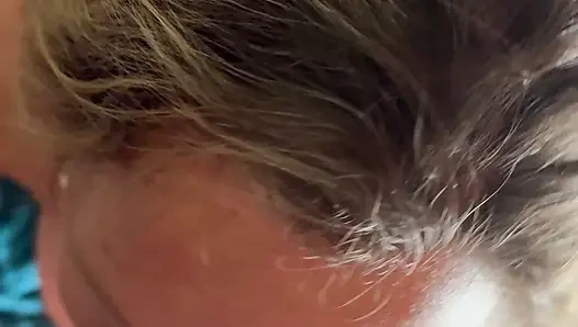 Geile milf von nebenan, laute rollende orgasmen