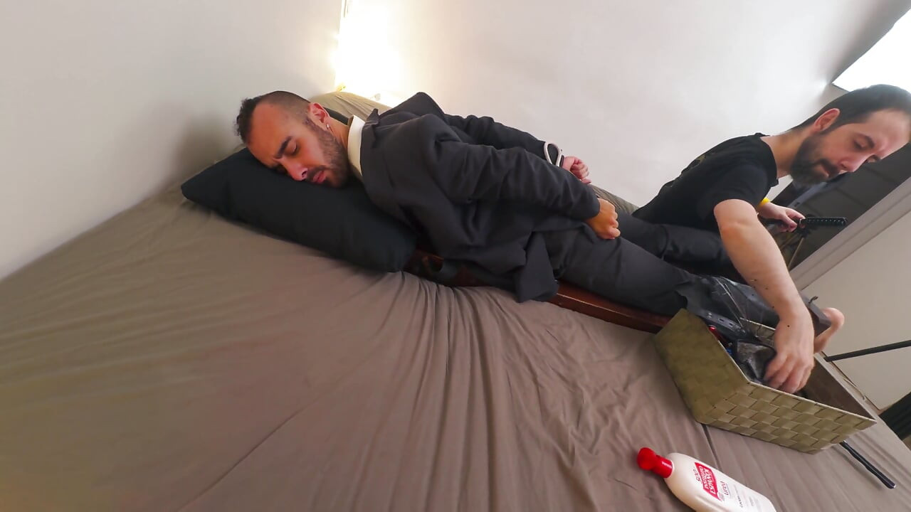Yuppie Punished in Bed
