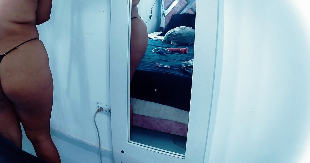 シーズン4 - BTSカミー・ベア