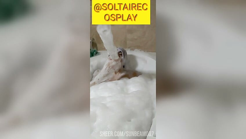 Cyno Cosplay Bubble Bath Solo Relaxing Show