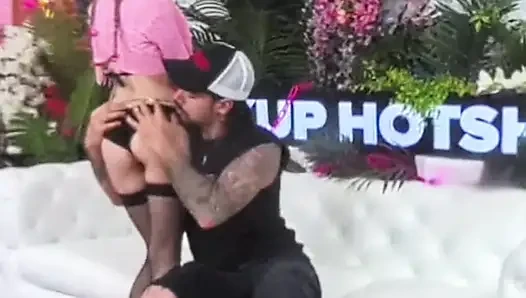 Breezy Bri Moves Her Big Butt While Sucking Ass In A Rimjob!