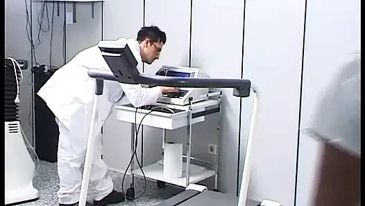 Pretty German nurse gets a facial after hot klinik sex